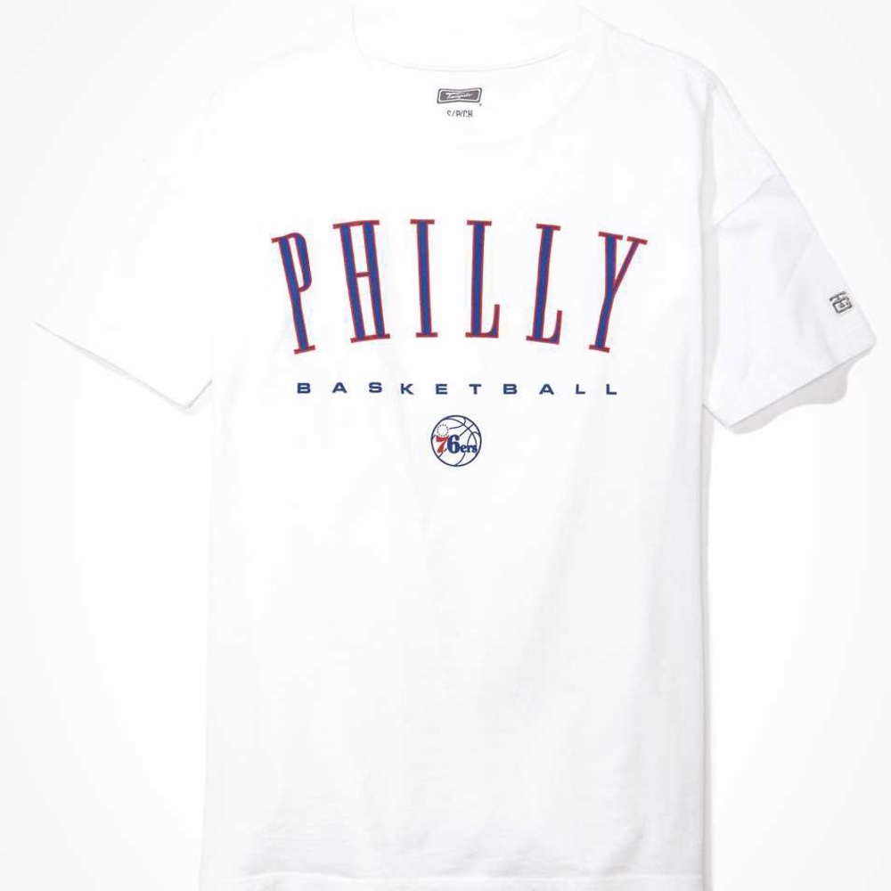 AE Tailgate | Philadelphia 76ers T-Shirt